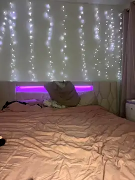 kamila french online show from 09-16-25, 07:59