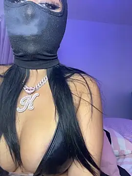 kamila french online show from 10-07-25, 09:12