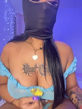 kamila french online show from 11-22-25, 11:26