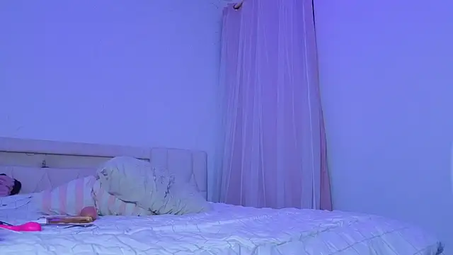 kamila french online show from 06-01-26, 09:27