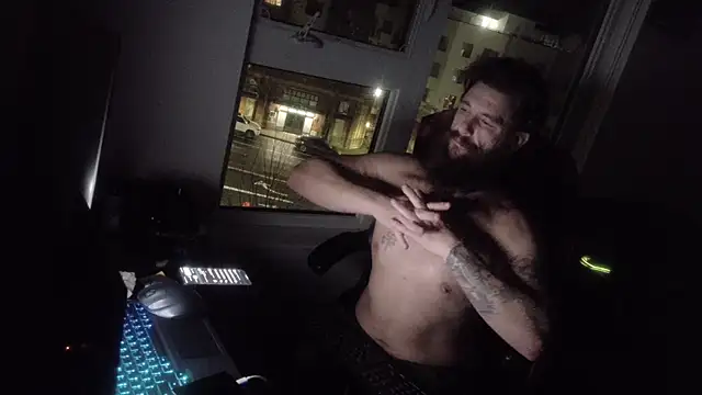 Snapshot of Armyexhibitionistvet chatting on 12-17-25, 01:28 Armyexhibitionistvet online show from 12-17-25, 01:28