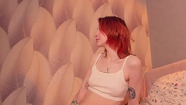 Snapshot of CrystalRey chatting on 02-24-25, 05:00 CrystalRey online show from 02-24-25, 05:00