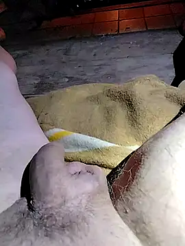 Snapshot of prcalek19 chatting on 11-21-25, 06:28 prcalek19 online show from 11-21-25, 06:28