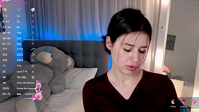 Milkissss online show from 04-13-26, 04:40