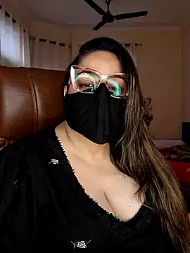 Snapshot of SEXY-Sardarni chatting on 01-04-25, 09:54 SEXY-Sardarni online show from 01-04-25, 09:54