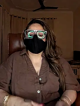 Snapshot of SEXY-Sardarni chatting on 03-19-25, 03:08 SEXY-Sardarni online show from 03-19-25, 03:08