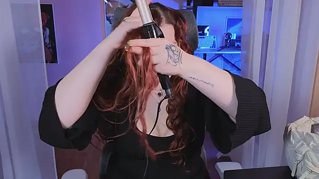 carolina elf online show from 11-09-25, 05:28