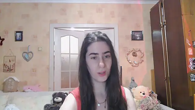 INELIKA online show from 11-19-25, 05:57