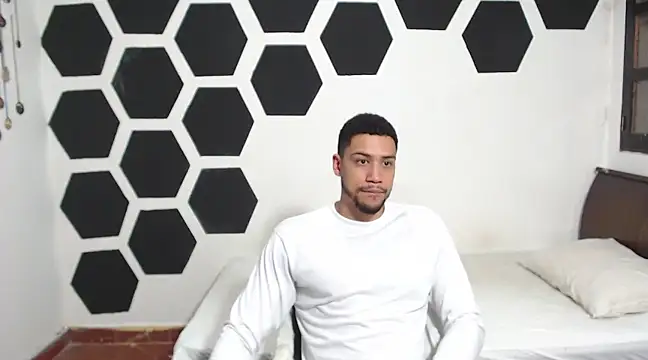 Snapshot of Jhors__Collens chatting on 01-16-25, 05:11 Jhors Collens online show from 01-16-25, 05:11