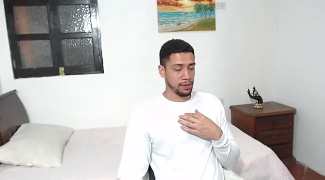 Snapshot of Jhors__Collens chatting on 02-13-25, 04:43 Jhors Collens online show from 02-13-25, 04:43