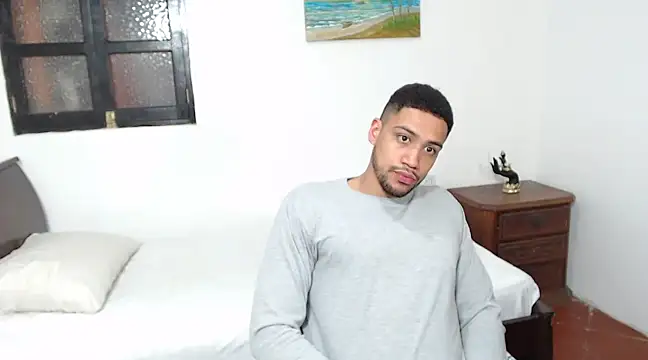 Snapshot of Jhors__Collens chatting on 02-25-25, 05:52 Jhors Collens online show from 02-25-25, 05:52