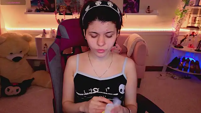 Katya Zaitseva online show from 04-18-26, 12:31