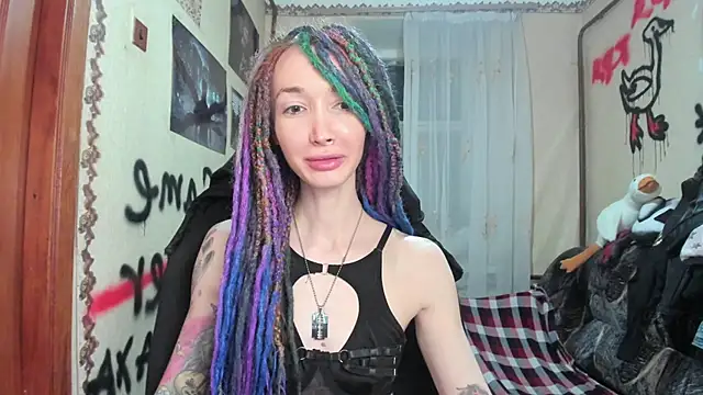 Roxy Silver online show from 01-24-25, 11:34