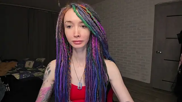 Roxy Silver online show from 01-28-25, 08:36