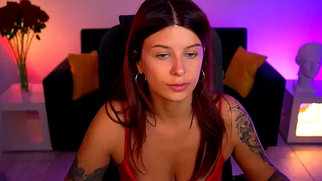 Snapshot of NicoleMun chatting on 09-15-25, 04:40 NicoleMun online show from 09-15-25, 04:40