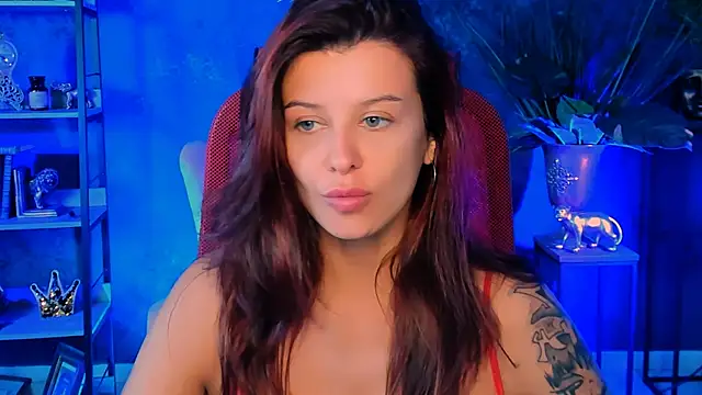 Snapshot of NicoleMun chatting on 09-19-25, 03:02 NicoleMun online show from 09-19-25, 03:02