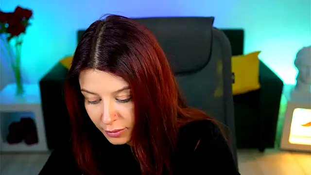 Snapshot of NicoleMun chatting on 09-25-25, 12:31 NicoleMun online show from 09-25-25, 12:31