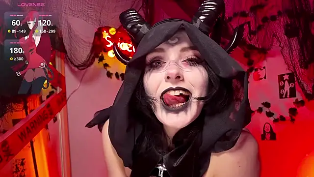 Alice Succuby online show from 10-31-25, 07:37