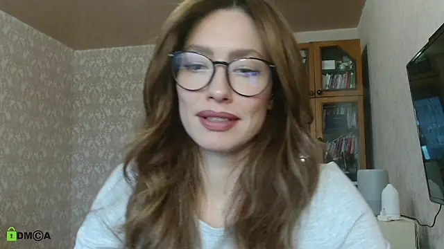 alicia spicy online show from 10-18-25, 10:05