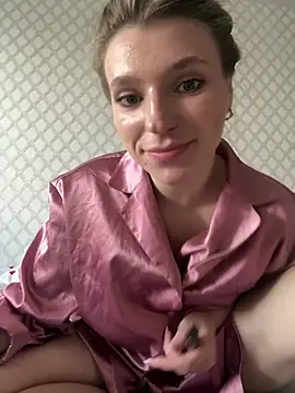Snapshot of adel_secret chatting on 06-19-26, 01:15 adel secret online show from 06-19-26, 01:15