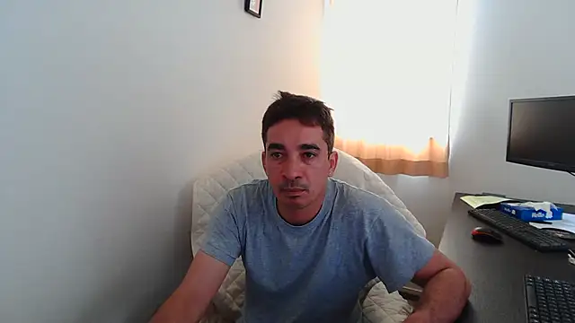 Snapshot of Latineirajp chatting on 06-09-26, 02:12 Latineirajp online show from 06-09-26, 02:12