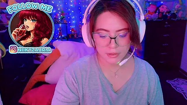  niiky online show from 07-06-26, 11:07