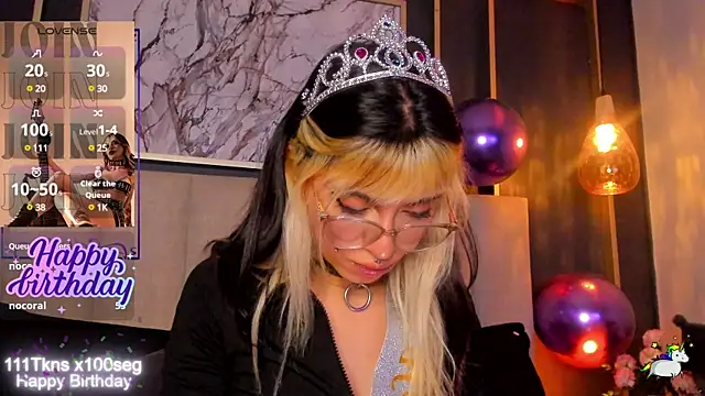 Violetta Nur online show from 12-16-24, 07:58