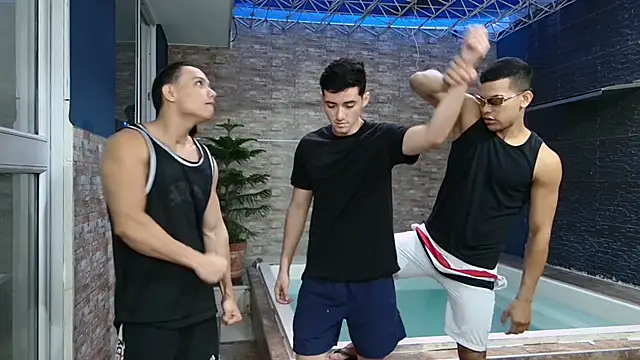 Snapshot of Boysgang_sex chatting on 01-27-25, 11:43 Boysgang sex online show from 01-27-25, 11:43