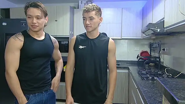 Snapshot of Boysgang_sex chatting on 11-12-25, 11:43 Boysgang sex online show from 11-12-25, 11:43