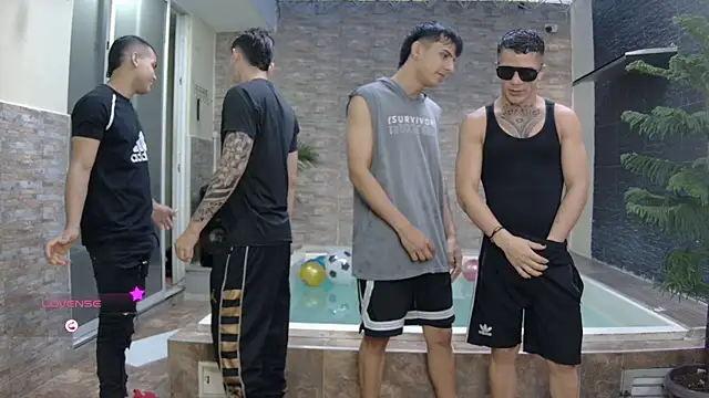 Snapshot of Boysgang_sex chatting on 07-05-26, 11:17 Boysgang sex online show from 07-05-26, 11:17