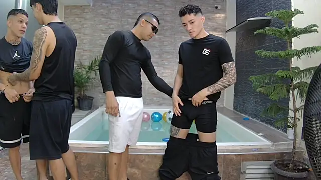Snapshot of Boysgang_sex chatting on 07-10-26, 11:24 Boysgang sex online show from 07-10-26, 11:24