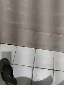 joejoe7 online show from 12-04-25, 01:53