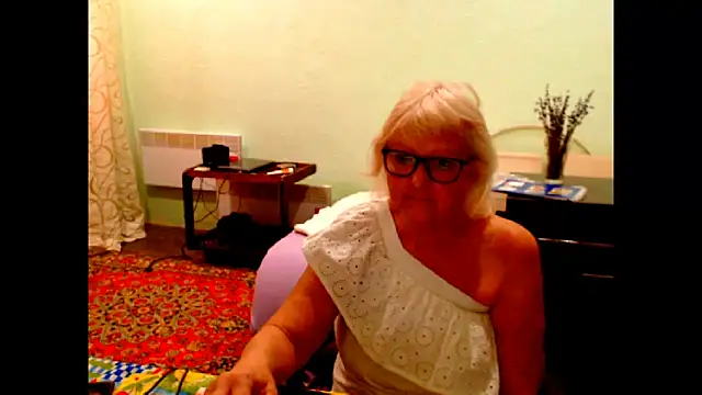 Snapshot of Natali7634 chatting on 06-19-26, 11:14 Natali7634 online show from 06-19-26, 11:14