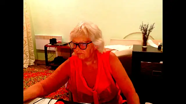 Snapshot of Natali7634 chatting on 06-22-26, 04:20 Natali7634 online show from 06-22-26, 04:20