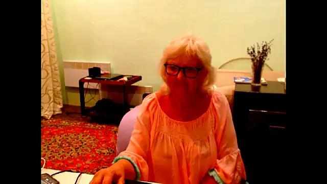 Snapshot of Natali7634 chatting on 06-22-26, 06:16 Natali7634 online show from 06-22-26, 06:16