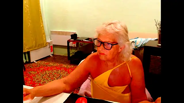 Snapshot of Natali7634 chatting on 06-25-26, 08:46 Natali7634 online show from 06-25-26, 08:46