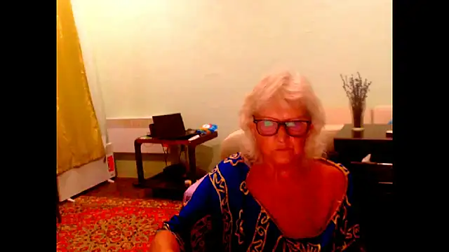 Snapshot of Natali7634 chatting on 06-30-26, 05:03 Natali7634 online show from 06-30-26, 05:03