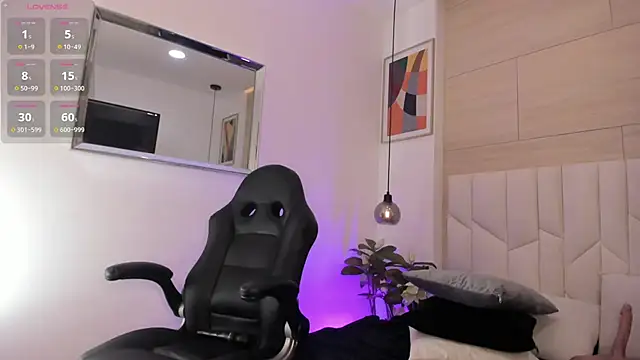 jenaa  online show from 02-13-25, 02:52