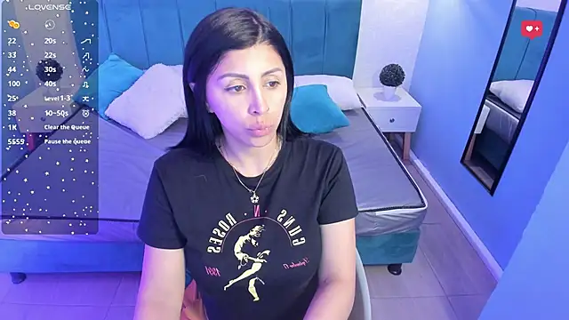 tiffani  love online show from 02-14-25, 12:03