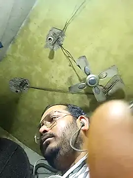 DeepakXxxR86 online show from 01-11-26, 02:00