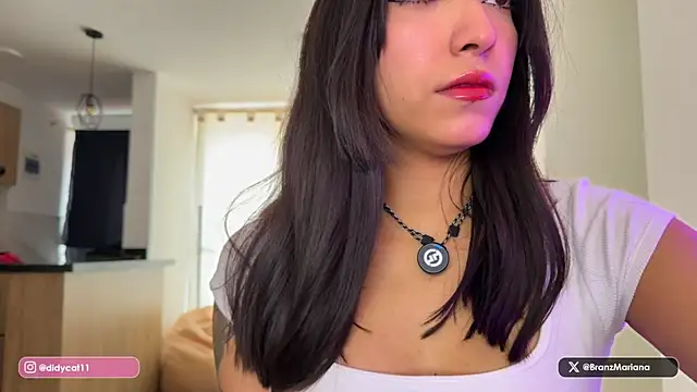 MarianaBranzz online show from 02-08-26, 10:13