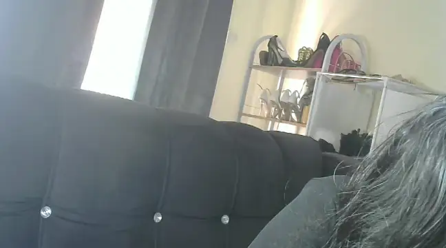 Petite lexii online show from 01-24-25, 08:02