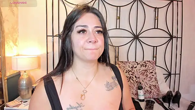 nahomi sweett online show from 09-09-25, 10:59