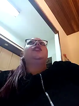 Blair Elliss online show from 12-30-24, 01:04