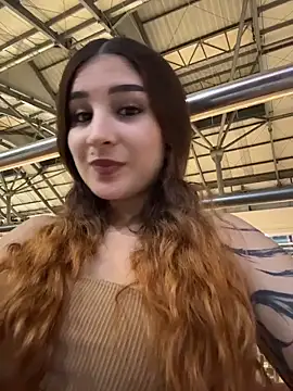 Mon Cherry online show from 02-11-26, 01:21