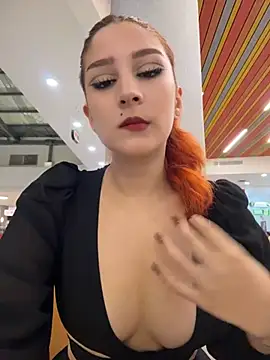 Mon Cherry online show from 05-31-26, 01:47