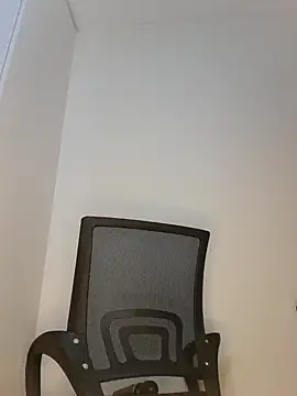 Snapshot of pnut_20 chatting on 12-05-24, 03:15 pnut 20 online show from 12-05-24, 03:15