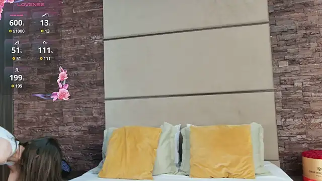 LunaWills  online show from 01-27-25, 05:03