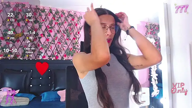 SamaraCortez online show from 02-06-26, 08:01