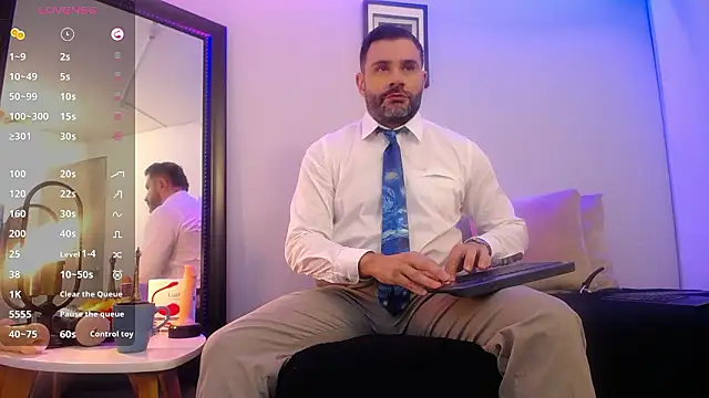 Snapshot of jonasbeards chatting on 01-19-26, 02:43 jonasbeards online show from 01-19-26, 02:43